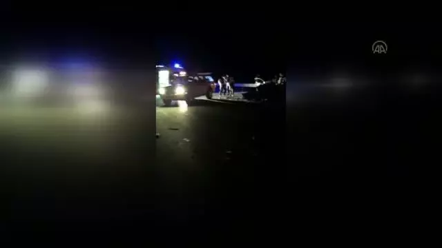 3 aracın karıştığı trafik kazasında 3 kişi yaşamını yitirdi