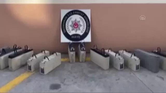 Akü hırsızlığı iddiasıyla 2 şüpheli yakalandı