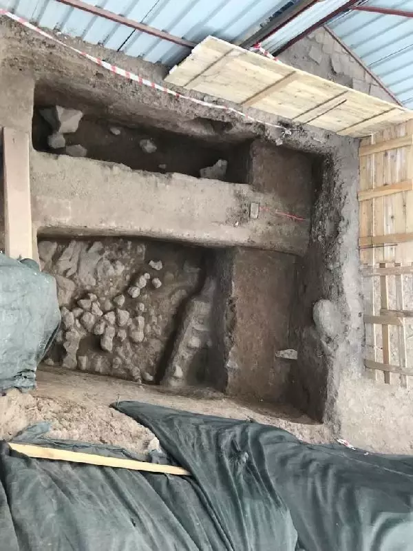 Amida Höyük'te yanık katmanları ortaya çıkarıldı