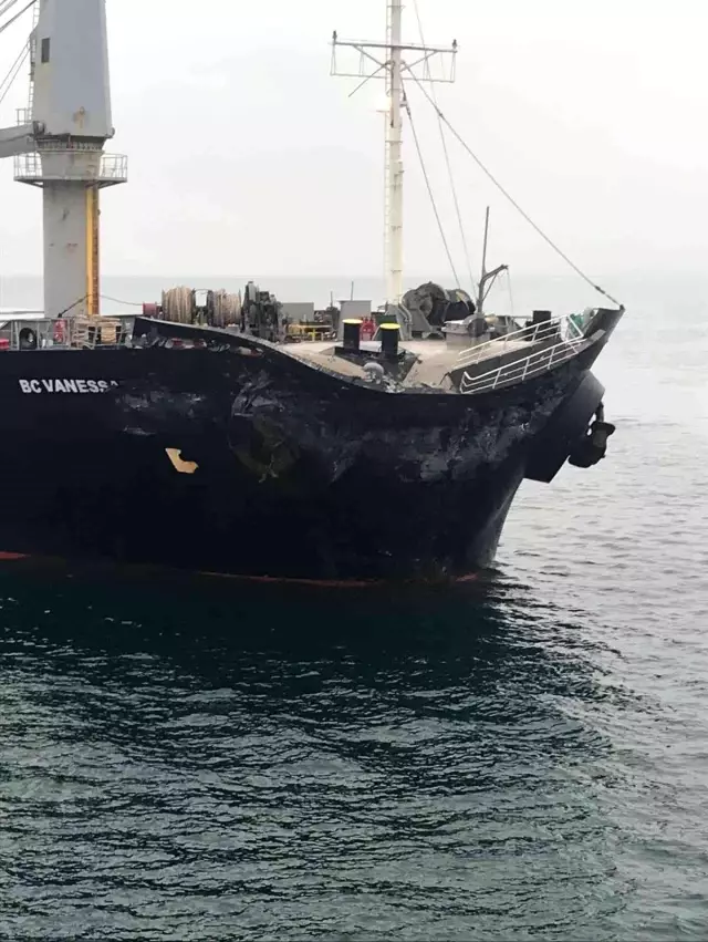 Son dakika haberi: Marmara Denizi'nde kaza yapan gemilerde incelemeler sürüyor