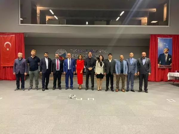 Bilardo Federasyonunda Ersan Ercan yeniden başkan seçildi