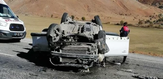 Bitlis'te takla atan otomobildeki 1 kişi hayatını kaybetti, 4 kişi yaralandı