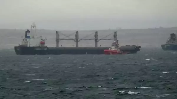 Marmara Denizi'nde iki gemi çarpıştı (2)