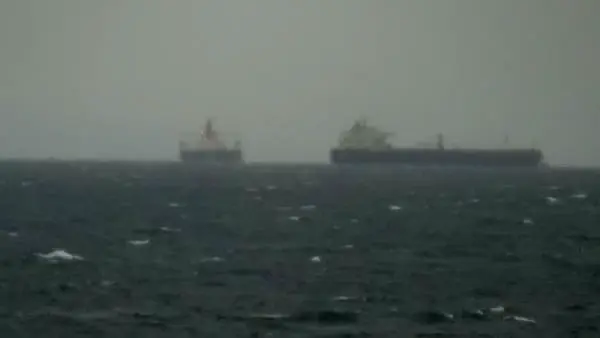 Marmara Denizi'nde iki gemi çarpıştı (2)