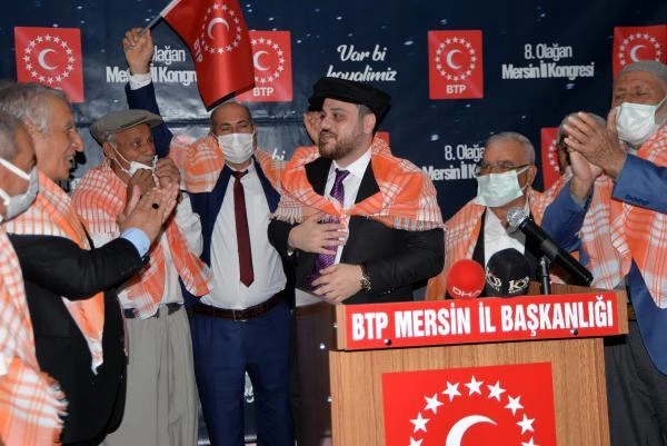 BTP Önderi Hüseyin Baş Mersin vilayet kongresinde konuştu