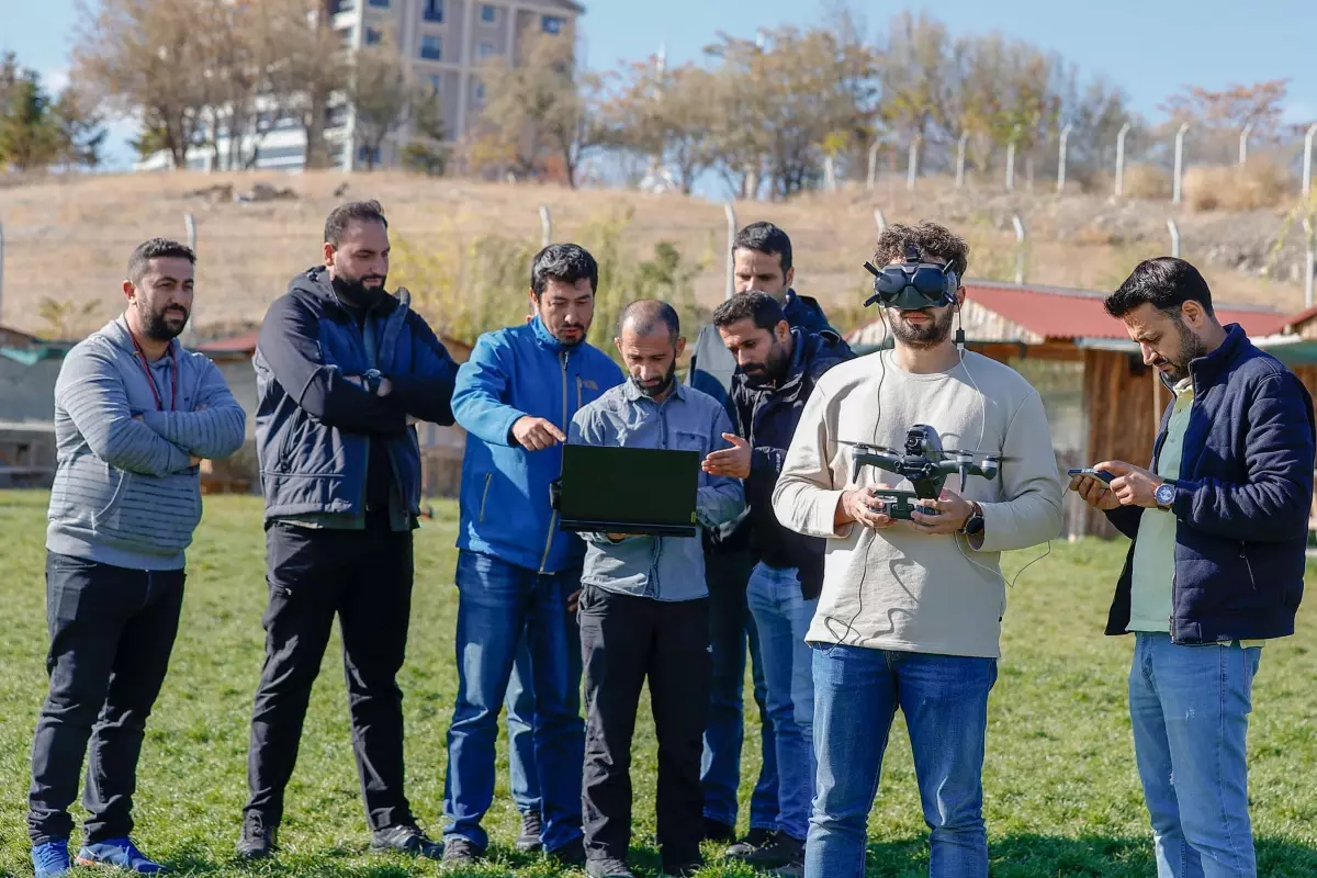 AA'nın kurum içi 'FPV drone' eğitimi başladı