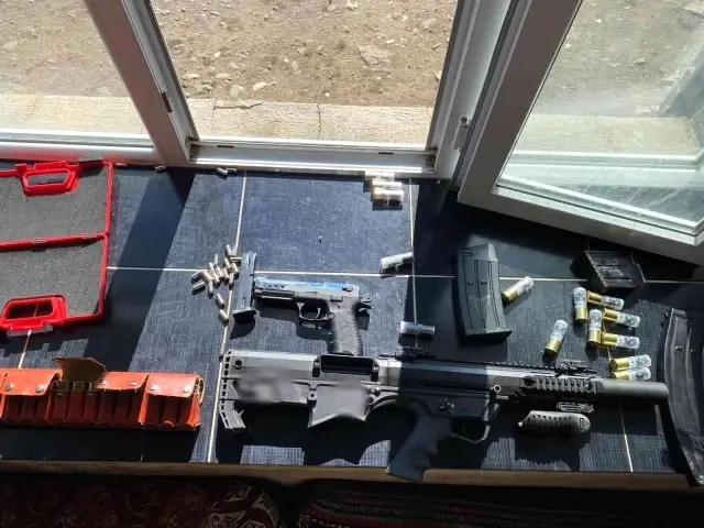 Ağrı'da silah kaçakçılarına operasyon: 2 şahıs tutuklandı