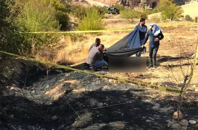 Tarlasındaki anızı yakan adam alevlerin arasında kalarak can verdi