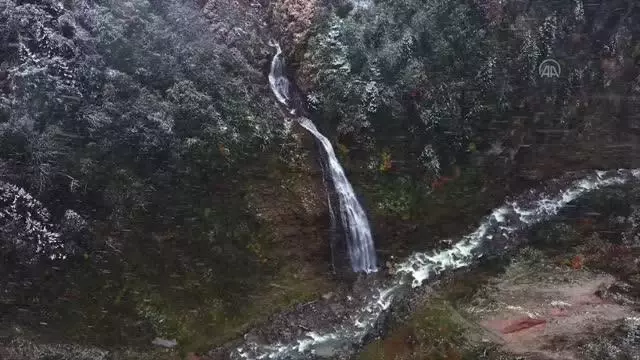 Ayder'de kar yağışı