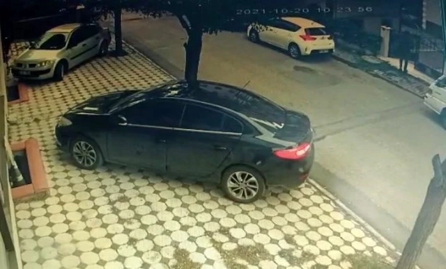 Çekmeköy'de 'asansör beyni' hırsızlığı: 2 şüpheli yakalandı