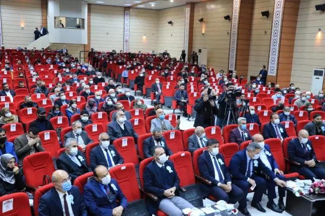 Diyanet İşleri Başkan Yardımcısı İşliyen, konferans verdi