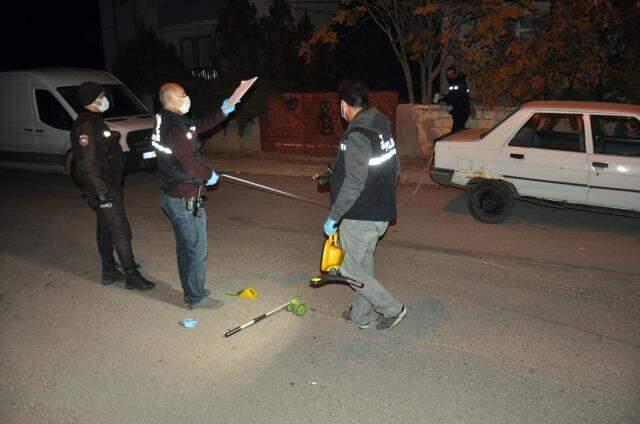 Sosyal medyada tartıştığı kuzeninin evini basıp pompalı ile öldürdü Sosyal medyada tartıştığı kuzeninin evini basıp pompalı ile öldürdü