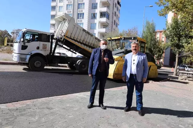 Melikgazi'de asfalt çalışmaları hız kesmeden devam ediyor