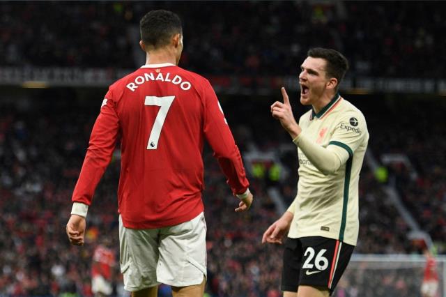 Ronaldo'dan skandal hareket! Tarihi Liverpool maçında yere düşen genç futbolcuyu zalimce tekmeledi