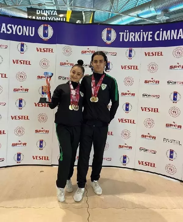 Türkiye Aerobik Cimnastik Şampiyonası'na Manisa BBSK damgası
