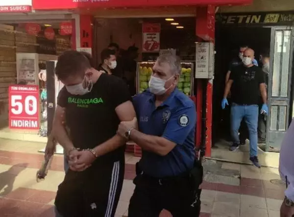 Aydın'da aynı adrese ikinci kez uyuşturucu operasyonu; 9 gözaltı
