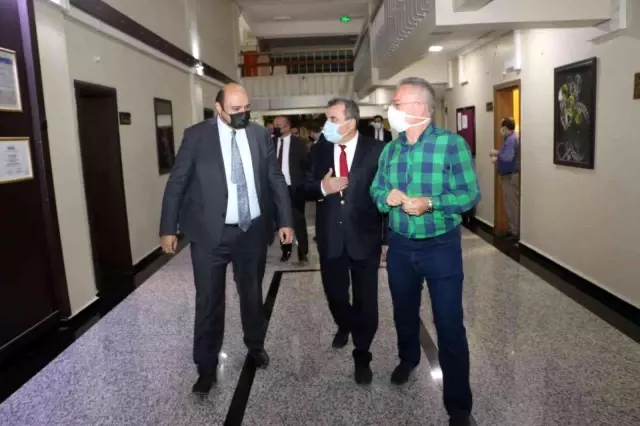Aziziye Belediyesi'nin kapıları mühendis adayları için açıldı