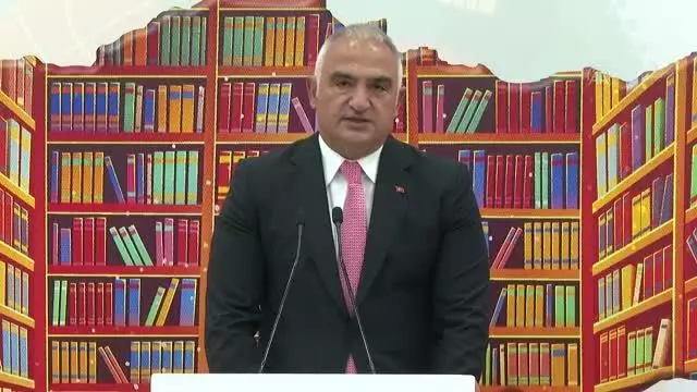 Bakan Ersoy, Kütüphanesiz Okul Kalmayacak Projesi nin tanıtım programında konuştu