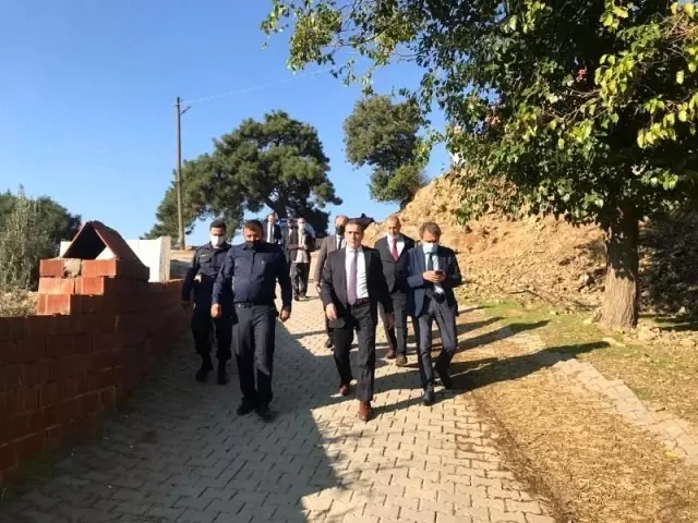Burhaniye'de Kaymakam Memiş kırsal mahalleleri ziyaret etti