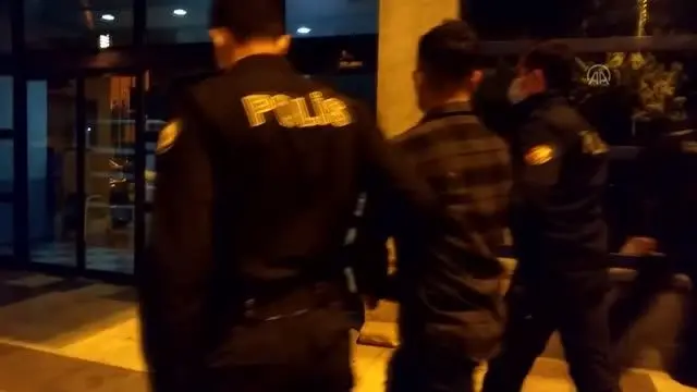 Köpek çaldığı iddiasıyla aranan şüpheli, çanta hırsızlığından yakalandı