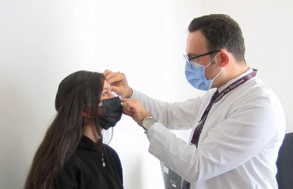 Romatizma hastalarında körlük riski; hastaların yarısı tertipli göz takiplerine gitmiyor