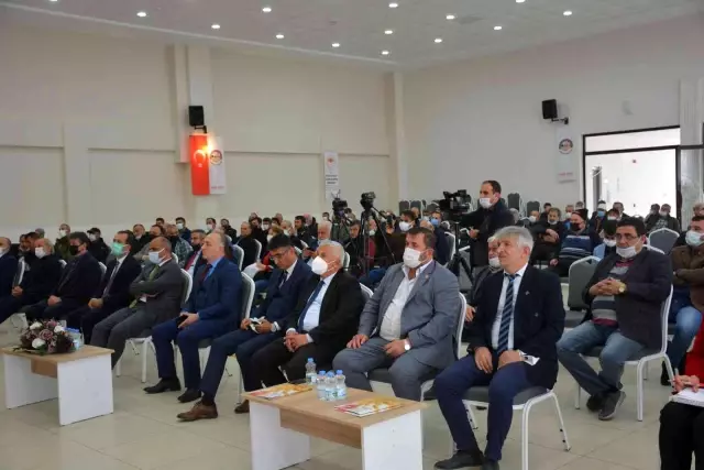 300 çiftçiye 30 ton tohum desteği