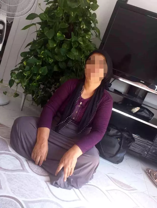 500 lira nafaka isteyen eşini 12 yerinden bıçakladı