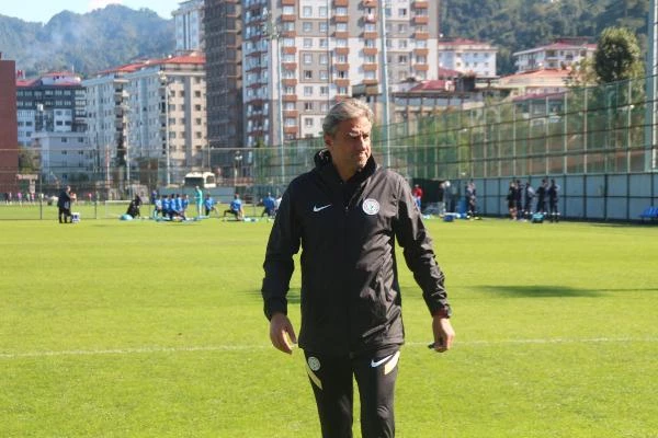 SPOR Hamzaoğlu: Trabzonspor'dan alacağımız puanlar önemli
