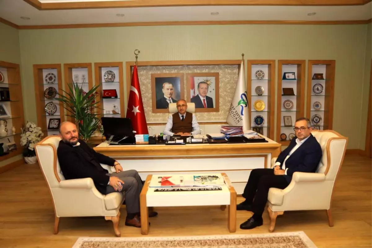 İlim Yayma Cemiyeti Rize Şube Başkanı Rektörümüzü Ziyaret Etti