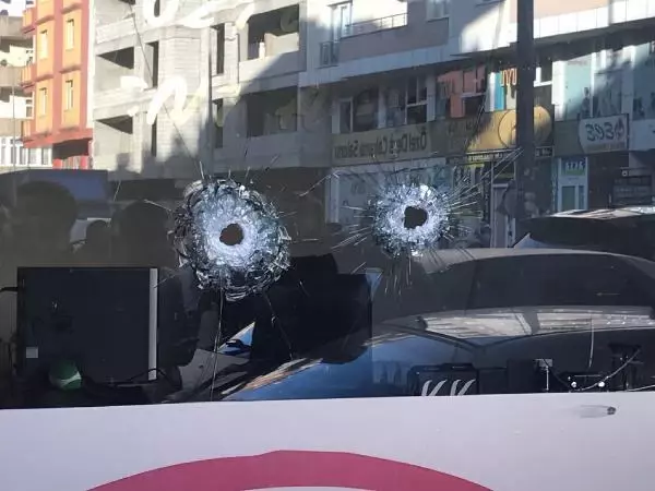 İŞ YERİNE SİLAHLI SALDIRI: 1 YARALI
