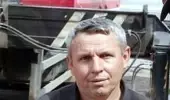 Kamyonun altında kalan araçta hayatını kaybeden 2 kardeş yan yana toprağa verildi