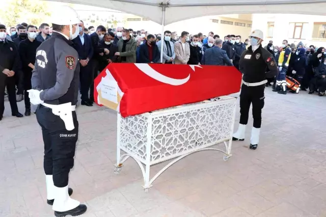 Ankara'da kazada yaşamını yitiren polis memuru toprağa verildi