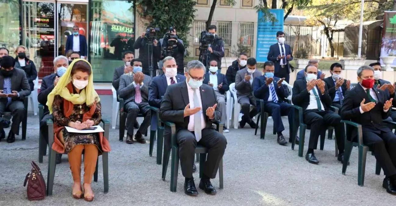 Pakistan Büyükelçiliğinde, Keşmir Kara Günü programı düzenlendi