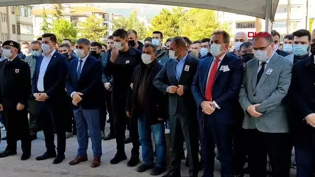 TRAFİK KAZASINDA YAŞAMINI YİTİREN POLİS MEMURU TOPRAĞA VERİLDİ