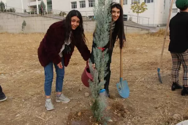 81 İLİN KADIN STK TEMSİLCİLERİ, ŞIRNAK'TA BULUŞTU