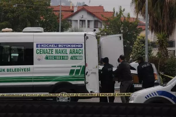 Son dakika haberleri... Ayrılmak isteyen kadın arkadaşını takside öldürdü, cesetle emniyete gidip teslim oldu