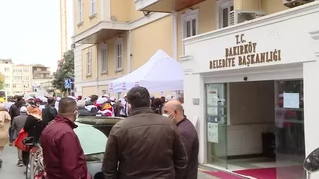 Bakırköy Belediyesi işçileri grevlerinin dördüncü gününde