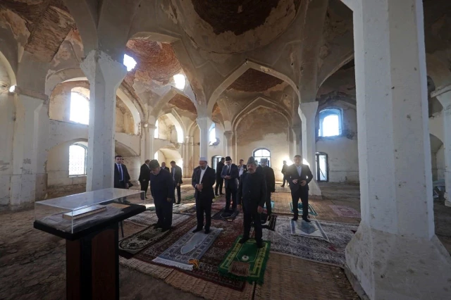 Diyanet İşleri Lideri Erbaş, Azerbaycan'ın Ağdam kentini ziyaret etti