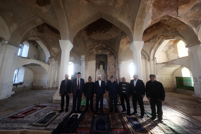 Diyanet İşleri Lideri Erbaş, Azerbaycan'ın Ağdam kentini ziyaret etti