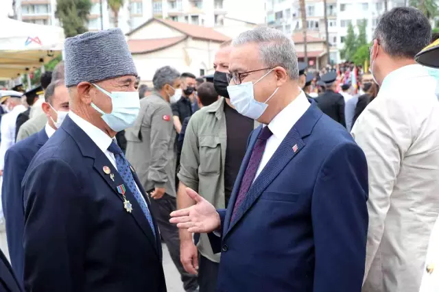 Çanakkale'de 29 Ekim Cumhuriyet Bayramı çelenk töreni
