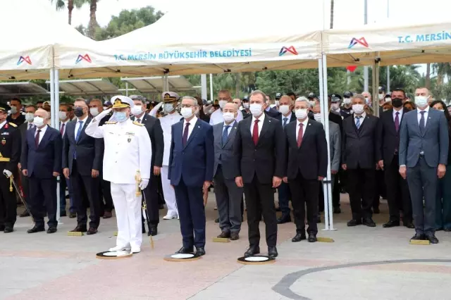 Çanakkale'de 29 Ekim Cumhuriyet Bayramı çelenk töreni