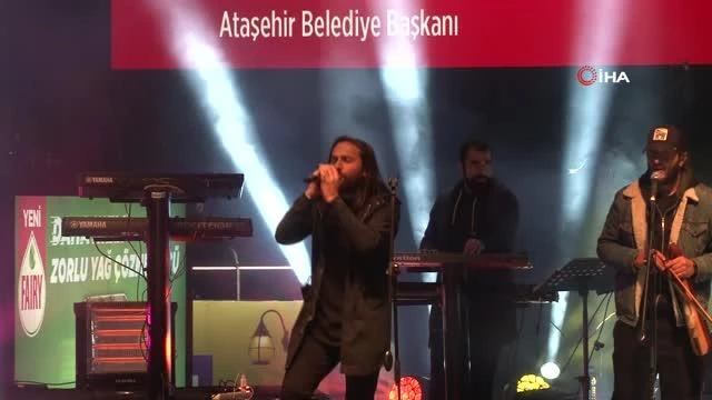 Moğollar ve Niyazi Koyuncu konseri Ataşehir'de Cumhuriyet Bayramı coşkusunu arttırdı
