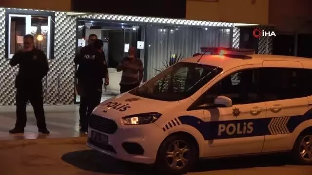 Otel odasında tartıştığı kadın arkadaşını bıçakla yaraladı