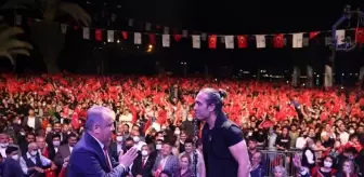 Antalya'nın dört bir yanında Cumhuriyet coşkusu yaşanıyor