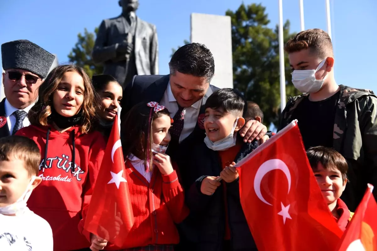 Cumhuriyet Bayramı'nın 98.Yılı Törenle Kutlandı