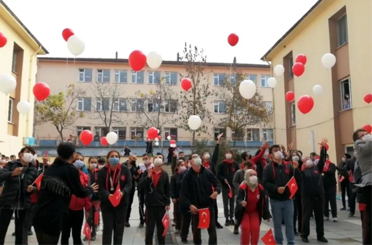 Düzce'de özel öğrenciler, cumhuriyet coşkusunu etkinlikle yaşadılar