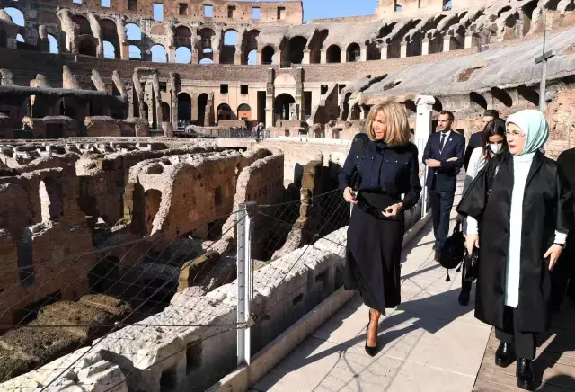 Emine Erdoğan, Roma'da önder eşleriyle tarihi Kolezyum ve Giardino all'İtaliana'yı gezdi