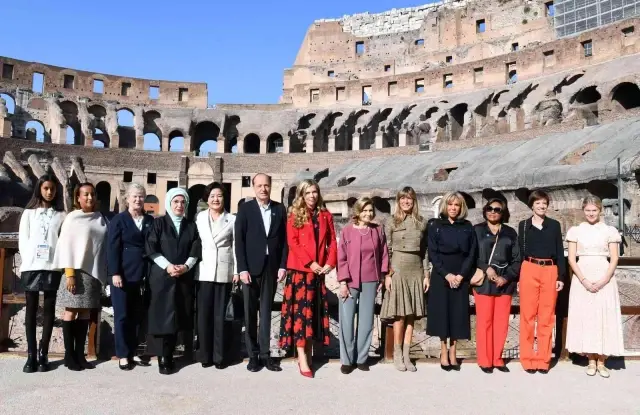 Emine Erdoğan, Roma'da önder eşleriyle tarihi Kolezyum ve Giardino all'İtaliana'yı gezdi