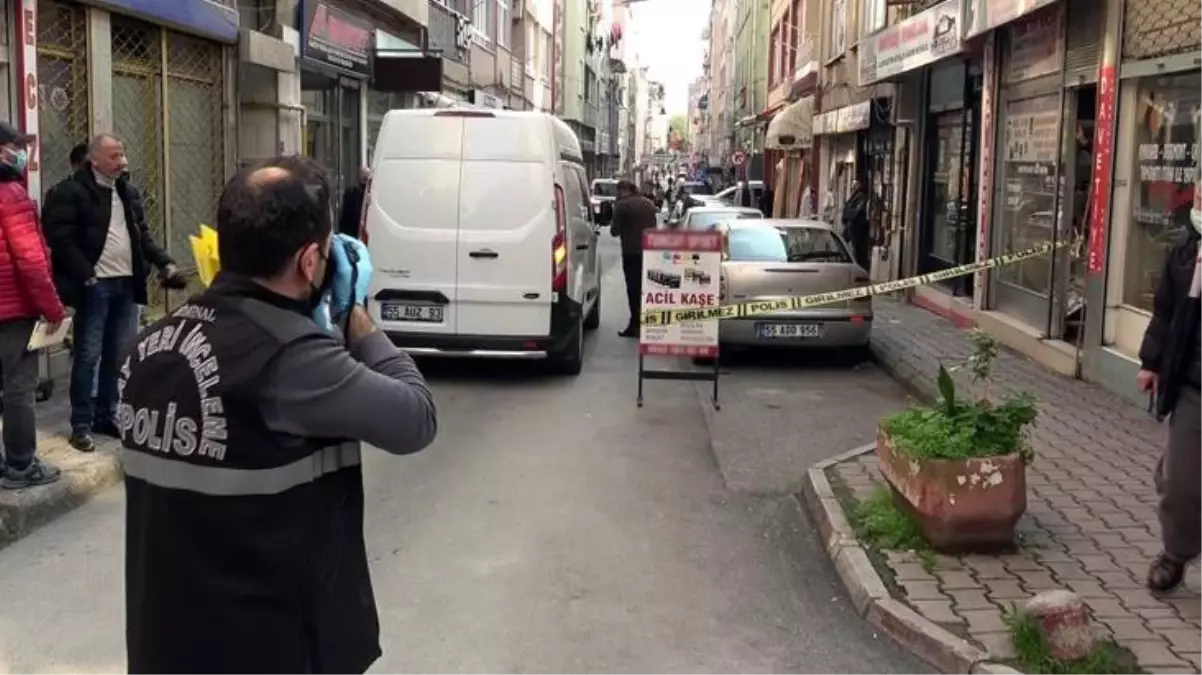 Ambulans sesini duyunca bıçaklayan da bıçaklanan da kaçtı