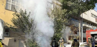 Son dakika haber | İstanbul'da kolonya imalathanesinde korkutan yangın: Art arda patlamalar meydana geldi